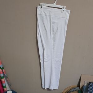 Women's Petite White Pull On Pants.
